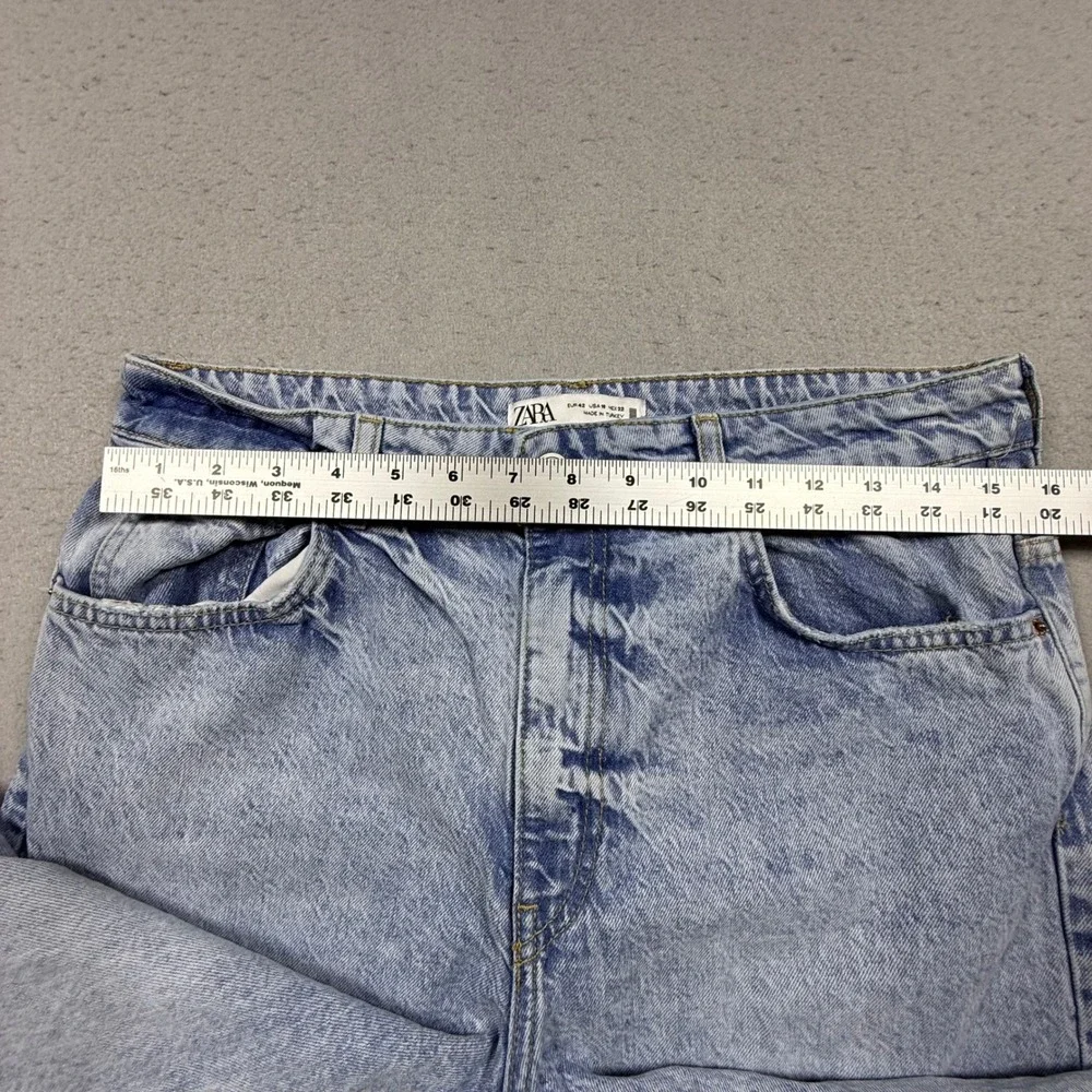 Zara Men(uni) Light Wash Straight Leg Distressed Raw Hem JeansBlue Denim Size 32